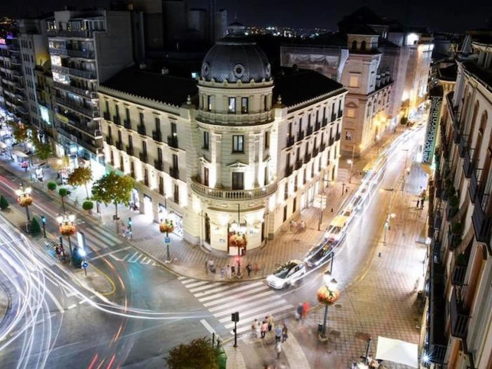 Chezmoihomes La Belle Epoque Oversized In The Very Heart Of Granada Bagian luar foto
